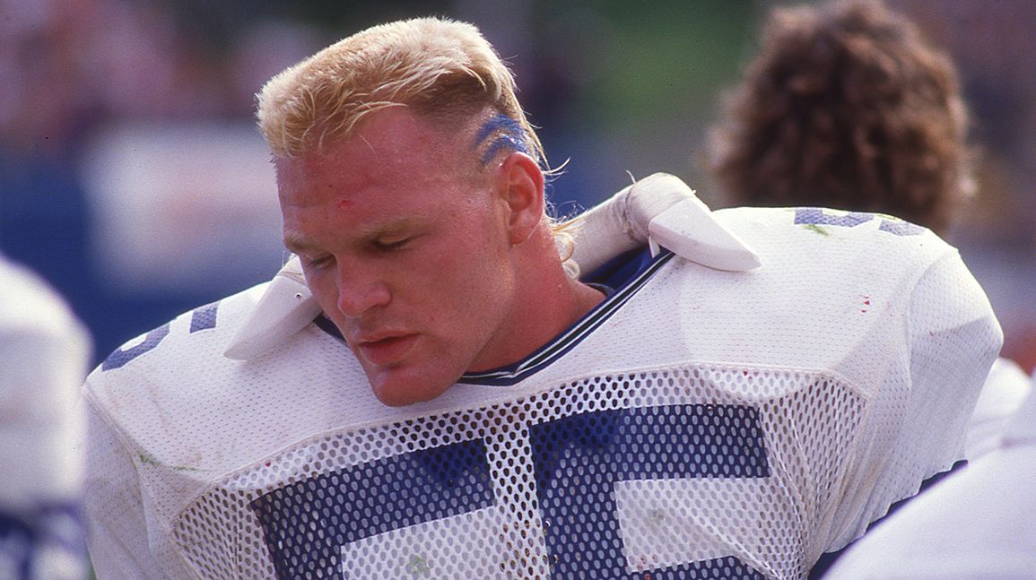 Bosworth was known just as much for his haircut as he was for his play on the field. (Credit: Getty Images)