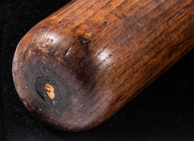 The Ruth bat is dated to around 1920-22. (Credit: Hunt Auctions)