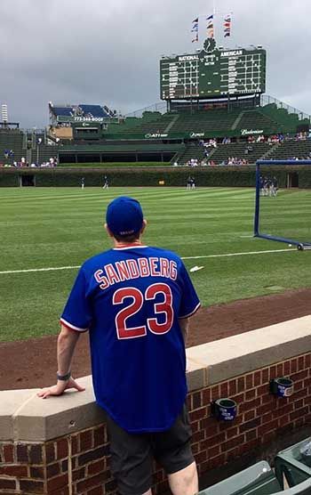 Jackson often wears his Sandberg jersey to Wrigley to honor his friend. (cllct photo by Kevin Jackson)